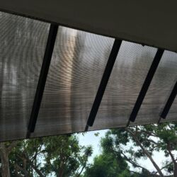 Polycarbonate Roof Polycarbonate Roof